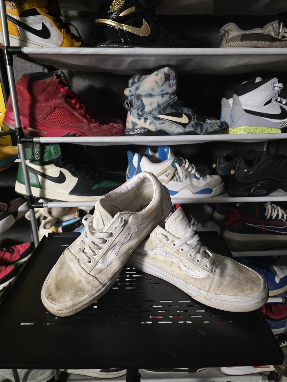 🔥 Well Worn! Vans Men's Size 9 Low-Top Old Skool Sneakers
